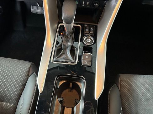 New 2026 Mitsubishi Eclipse Cross SE image 17