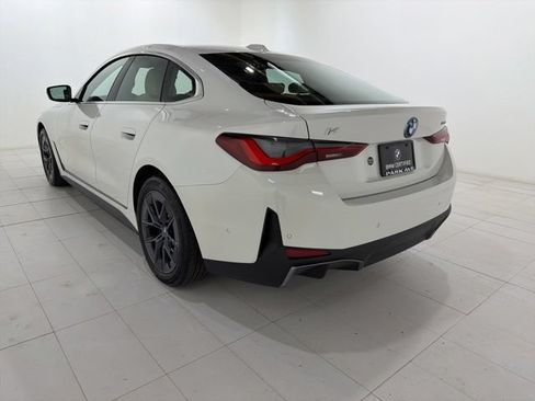 Certified 2023 BMW i4 eDrive35 w/ Premium Package RWD image 3