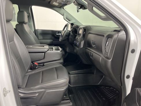 Used 2022 Chevrolet Silverado 1500 W/T w/ WT Value Package image 8