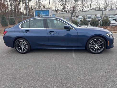 Certified 2022 BMW 330i Sedan w/ Premium Package image 4