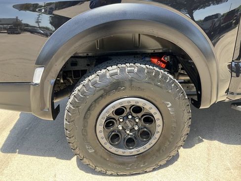 Used 2025 Ford F150 Raptor AWD/4WD image 25