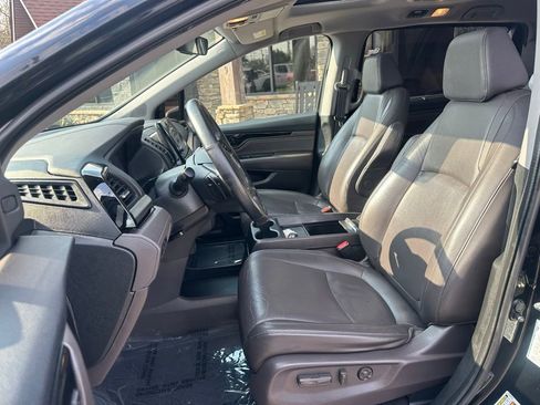 Used 2020 Honda Odyssey Elite image 13