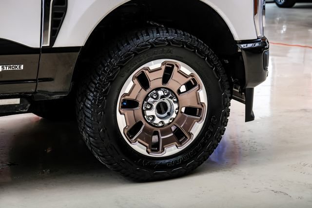 Used 2025 Ford F250 King Ranch w/ FX4 Off-Road Package AWD/4WD image 75