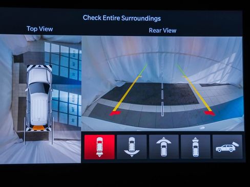 New 2025 Jeep Grand Cherokee Limited w/ Luxury Tech Group II image 41