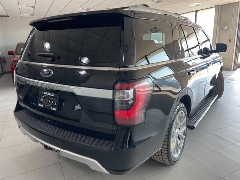 Used 2018 Ford Expedition Platinum image 9