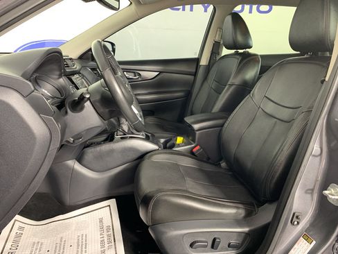 Used 2019 Nissan Rogue SL FWD image 15