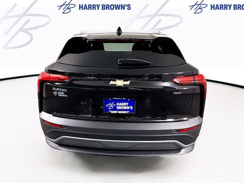 New 2026 Chevrolet Blazer EV LT image 30
