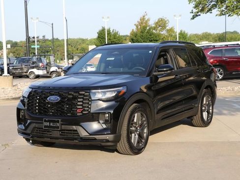 New 2026 Ford Explorer ST w/ Sun And Sound Package AWD/4WD image 3
