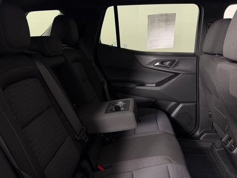 Used 2025 Chevrolet Equinox LT AWD/4WD image 30
