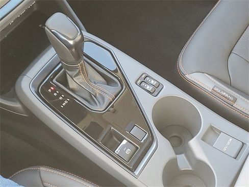 New 2025 Subaru Crosstrek 2.5i Limited w/ Crosstrek Mirror Package image 32