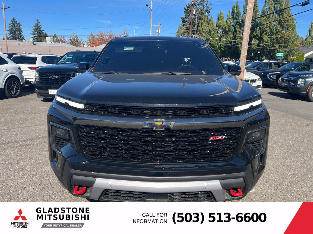 Used 2024 Chevrolet Traverse Z71 w/ Enhanced Driving Package AWD/4WD image 4