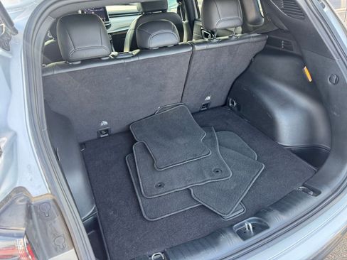 Used 2025 Jeep Compass Limited image 31