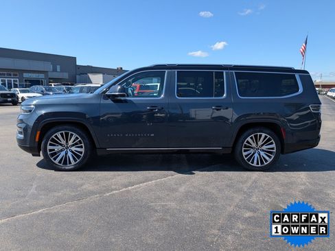 Used 2024 Jeep Grand Wagoneer L Series III AWD/4WD image 7