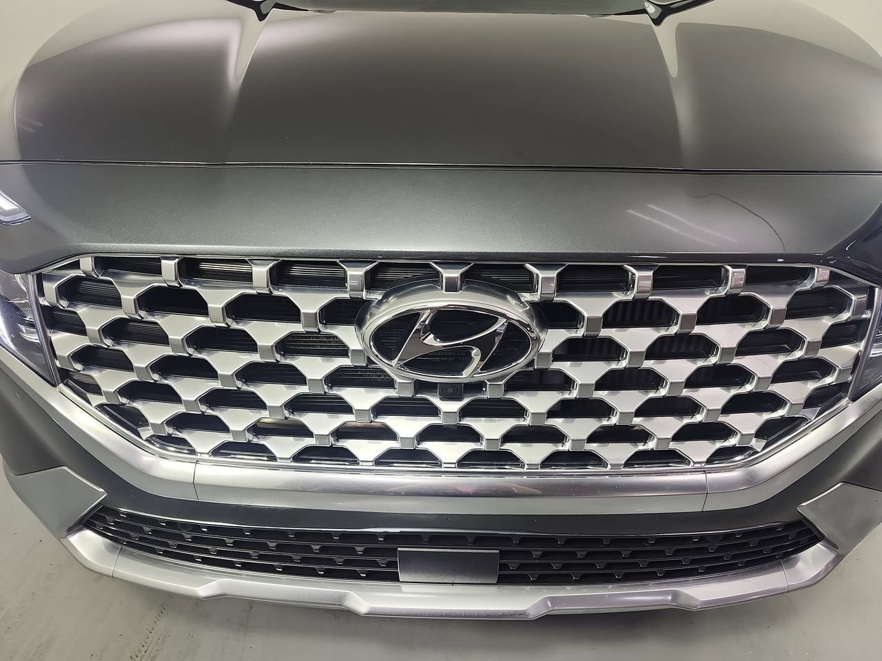 Used 2022 Hyundai Santa Fe Limited AWD/4WD image 28