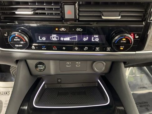New 2026 Nissan Rogue Platinum AWD/4WD image 27