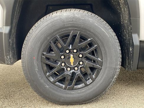 New 2024 Chevrolet Silverado EV W/T image 9