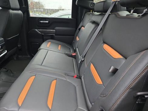 Used 2022 GMC Sierra 2500 AT4 w/ AT4 Premium Plus Package image 10