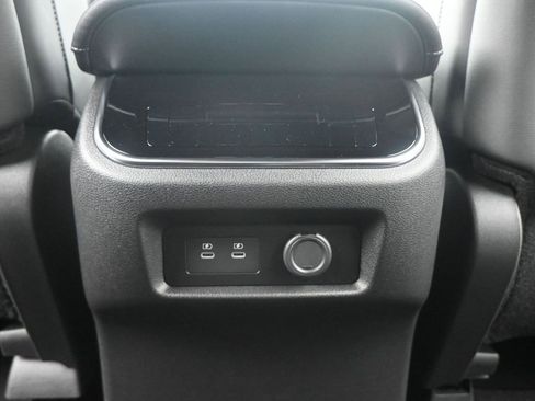 New 2026 Nissan Armada Platinum image 13