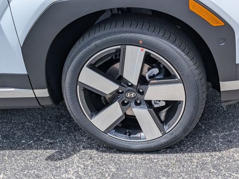 New 2026 Hyundai Santa Fe Limited FWD image 11