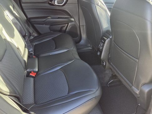 New 2026 Jeep Compass Latitude image 14