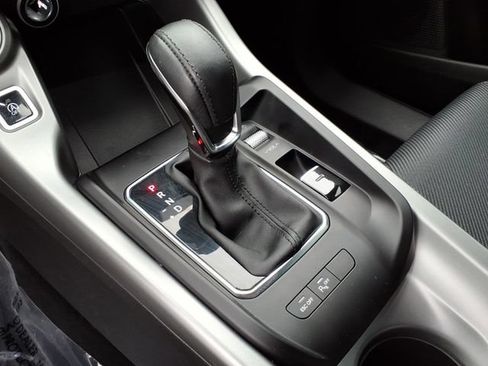 Used 2024 Dodge Hornet GT w/ GT Blacktop Package AWD/4WD image 17