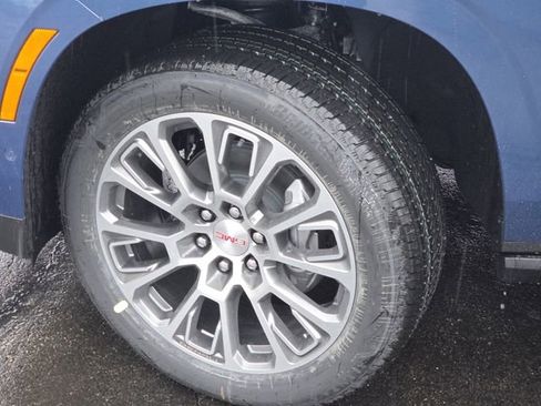 New 2026 GMC Yukon XL Denali w/ Sun & Power Step Package image 30