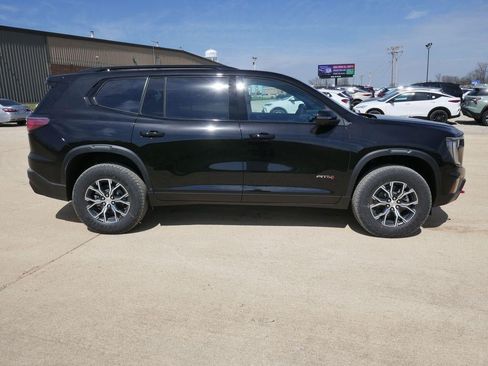 New 2026 GMC Acadia AT4 AWD/4WD image 3