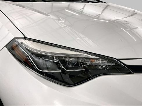 Used 2018 Toyota Corolla SE w/ Body Protection Package FWD image 27
