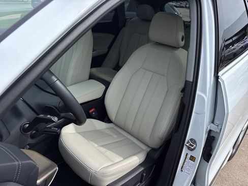Used 2025 Audi Q5 Premium Plus AWD/4WD image 20