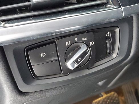 Used 2015 BMW X5 xDrive35i image 9