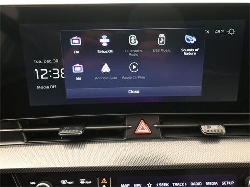 Used 2023 Kia Sportage SX image 32