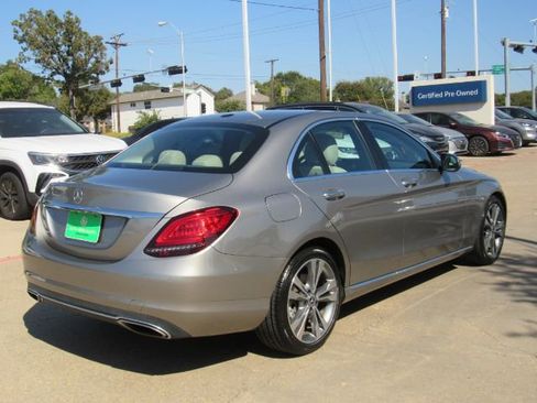 Used 2019 Mercedes-Benz C 300 Sedan image 8