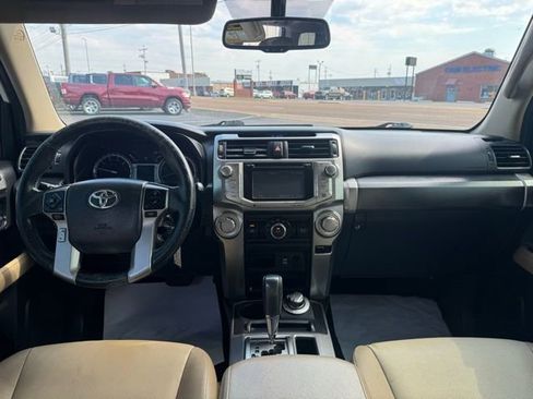 Used 2016 Toyota 4Runner SR5 image 8