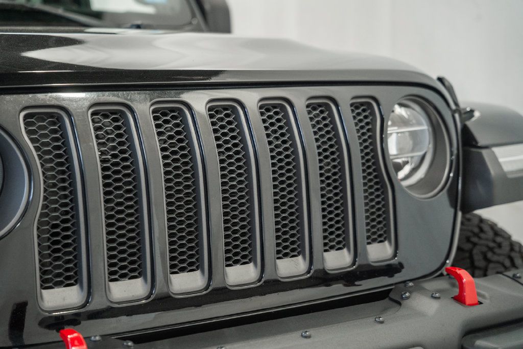 Used 2024 Jeep Wrangler Unlimited Rubicon AWD/4WD image 10