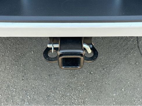 New 2025 GMC Sierra 2500 Denali Ultimate image 9