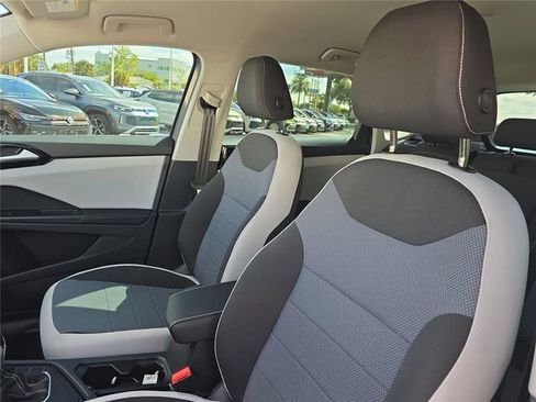 New 2026 Volkswagen Taos S image 15