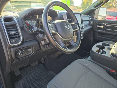 Used 2024 RAM 2500 Big Horn w/ Bed Utility Group image 13