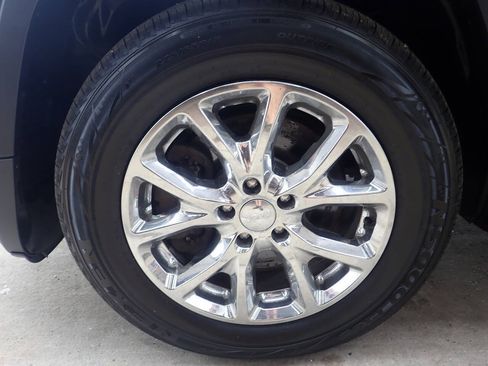 Used 2016 Jeep Cherokee Sport w/ Cold Weather Group AWD/4WD image 33