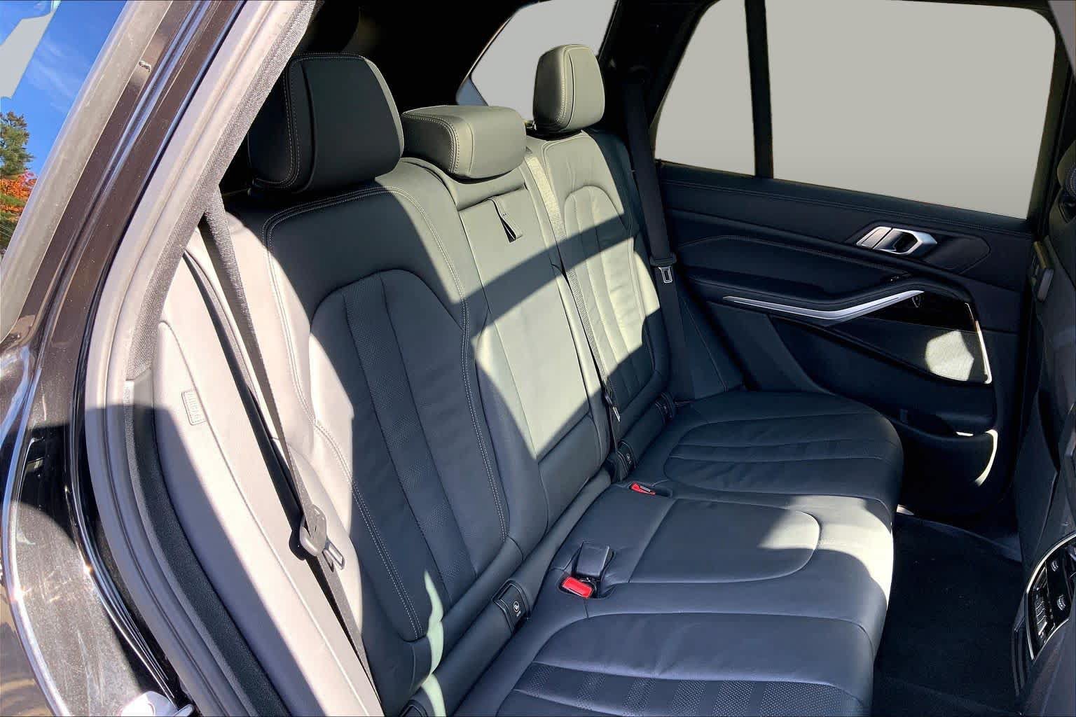 Used 2020 BMW X5 xDrive40i w/ Convenience Package AWD/4WD image 19