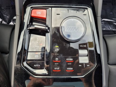 New 2026 BMW M5 image 24