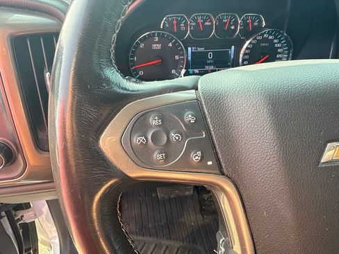 Used 2017 Chevrolet Silverado 1500 High Country AWD/4WD image 17