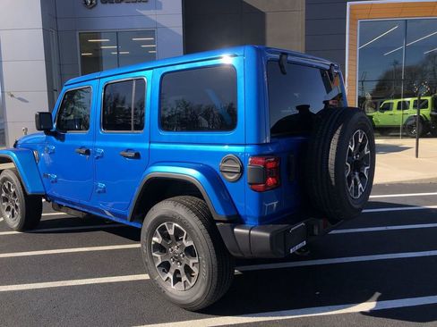 New 2026 Jeep Wrangler Unlimited Sahara w/ Technology Group AWD/4WD image 12