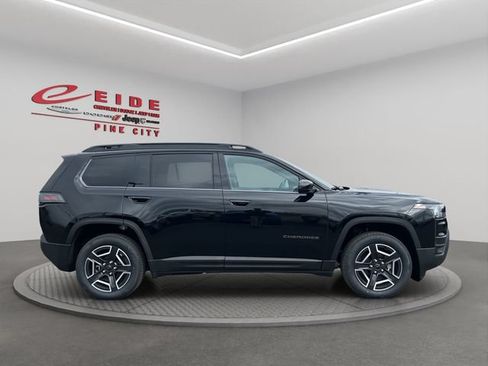 New 2026 Jeep Cherokee Laredo AWD/4WD image 6