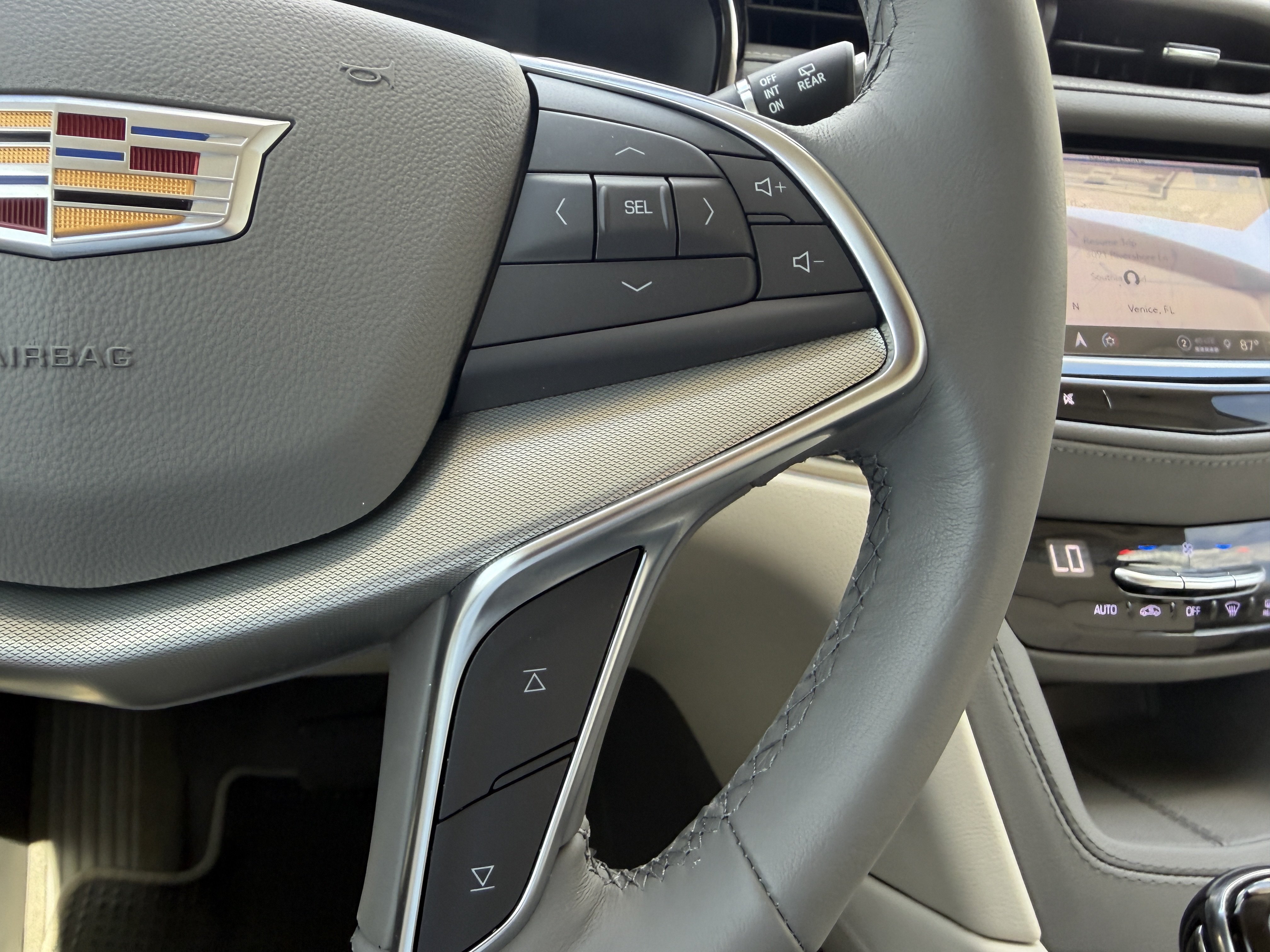 Certified 2024 Cadillac XT5 Premium Luxury FWD image 26
