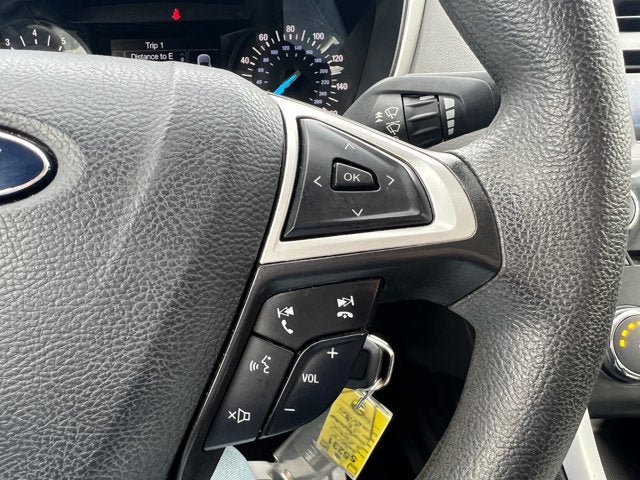 Used 2014 Ford Fusion SE FWD image 14