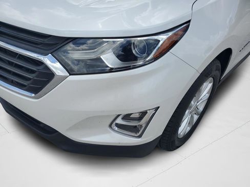Used 2018 Chevrolet Equinox LT FWD image 24