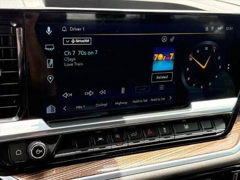 Certified 2022 Chevrolet Silverado 1500 LT AWD/4WD image 10