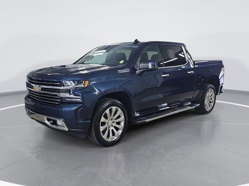 Used 2019 Chevrolet Silverado 1500 High Country w/ Technology Package image 9