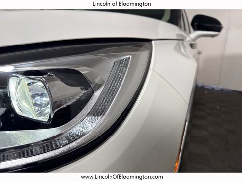 New 2026 Lincoln Corsair Reserve image 15