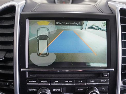 Used 2016 Porsche Cayenne GTS AWD/4WD image 19